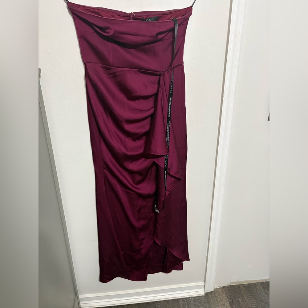 Club L London Asymmetrical Wine Skirt
